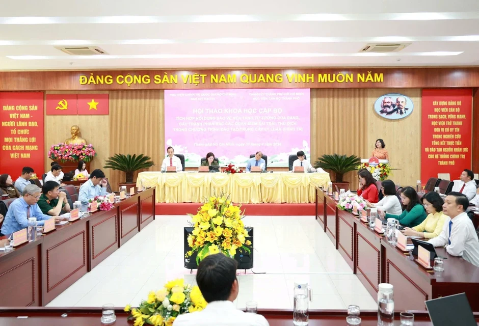 TP.HCM: Nhận diện thủ đoạn xuyên tạc mới trên không gian mạng TP.HCM: Nhận diện thủ đoạn xuyên tạc mới trên không gian mạng