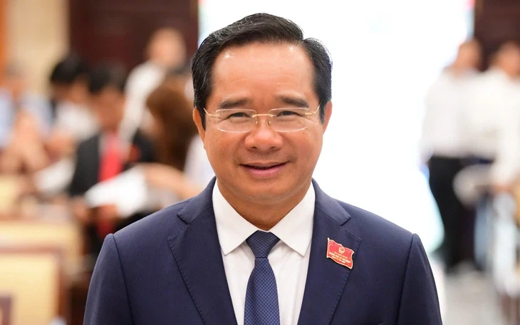 TP.HCM phân công nhiệm vụ Chủ tịch, các Phó chủ tịch UBND nhiệm kỳ 2026-2031 TP.HCM phân công nhiệm vụ Chủ tịch, các Phó chủ tịch UBND nhiệm kỳ 2026-2031