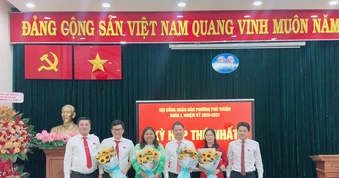 TP.HCM: Phường Phú Thuận kiện toàn Chủ tịch HĐND, UBND phường