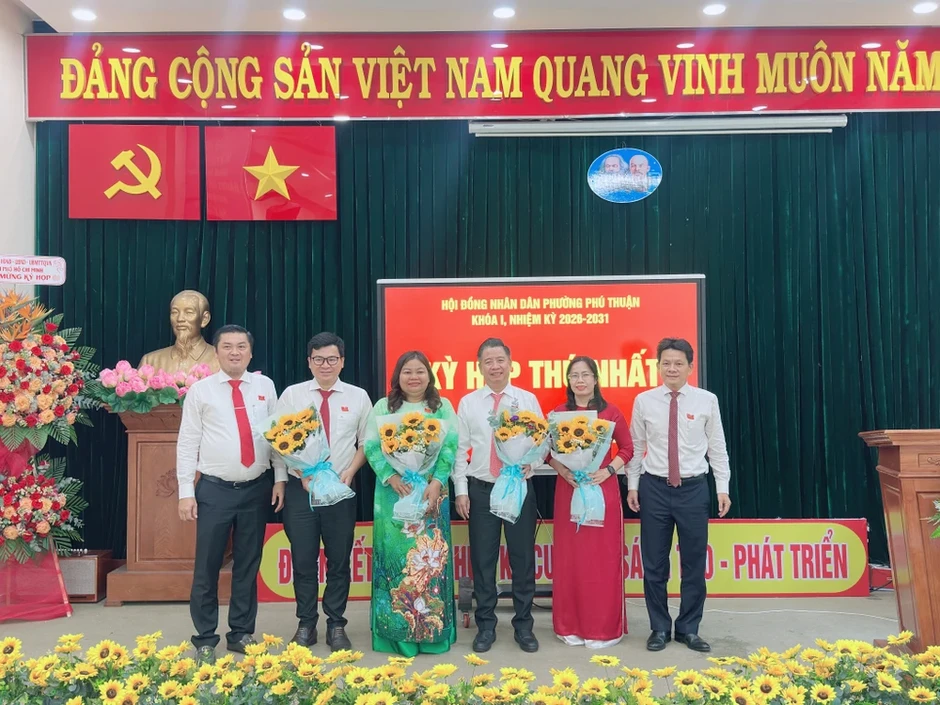 TP.HCM: Phường Phú Thuận kiện toàn Chủ tịch HĐND, UBND phường TP.HCM: Phường Phú Thuận kiện toàn Chủ tịch HĐND, UBND phường