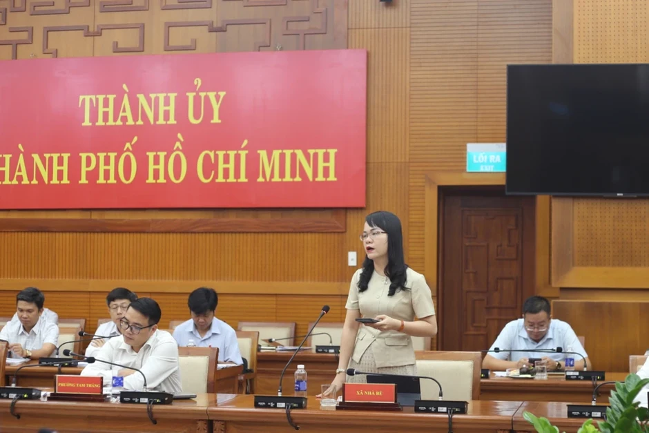TP.HCM: Phường, xã kiến nghị trẻ hóa đội ngũ đảng viên để chuyển đổi số TP.HCM: Phường, xã kiến nghị trẻ hóa đội ngũ đảng viên để chuyển đổi số
