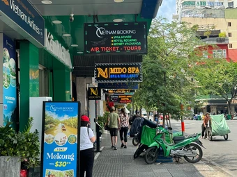 TP.HCM thí điểm phần mềm cấp phép sử dụng lòng đường, vỉa hè 18 tháng