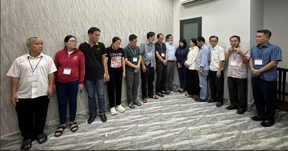 TP.HCM: Truy tố 30 giám đốc, cán bộ 'phù phép' hàng ngàn hồ sơ sát hạch lái xe TP.HCM: Truy tố 30 giám đốc, cán bộ 'phù phép' hàng ngàn hồ sơ sát hạch lái xe