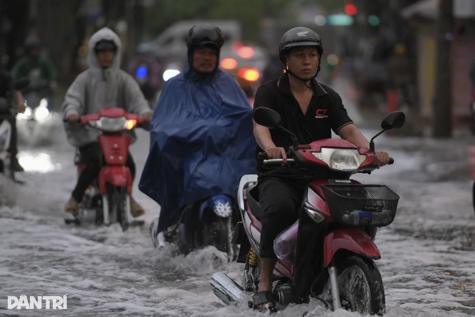 TPHCM và Nam Bộ có mưa nhiều hơn TPHCM và Nam Bộ có mưa nhiều hơn