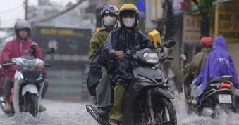 TPHCM và Nam Bộ đề phòng dông lốc vào chiều tối