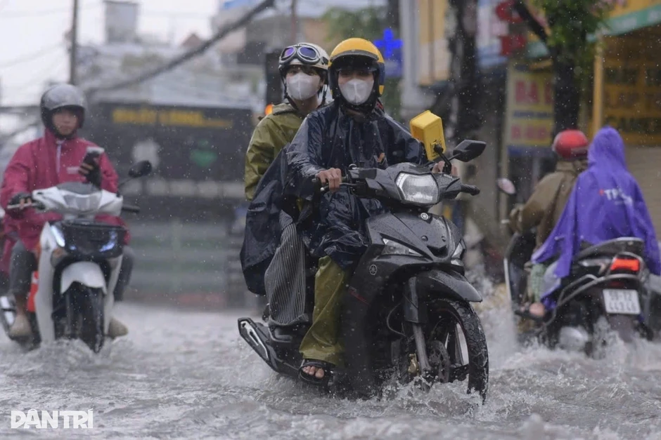 TPHCM và Nam Bộ đề phòng dông lốc vào chiều tối TPHCM và Nam Bộ đề phòng dông lốc vào chiều tối