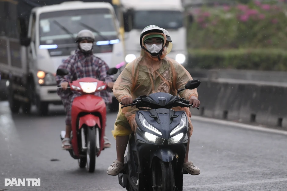 TPHCM và Nam Bộ đề phòng gió giật mạnh trong mưa dông TPHCM và Nam Bộ đề phòng gió giật mạnh trong mưa dông