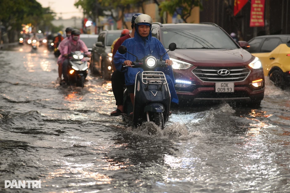 TPHCM và Nam Bộ mưa nhiều hơn trong vài ngày tới