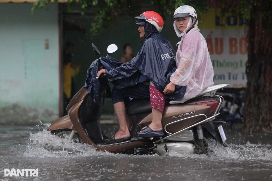 TPHCM và Nam Bộ tiếp tục có mưa lớn TPHCM và Nam Bộ tiếp tục có mưa lớn