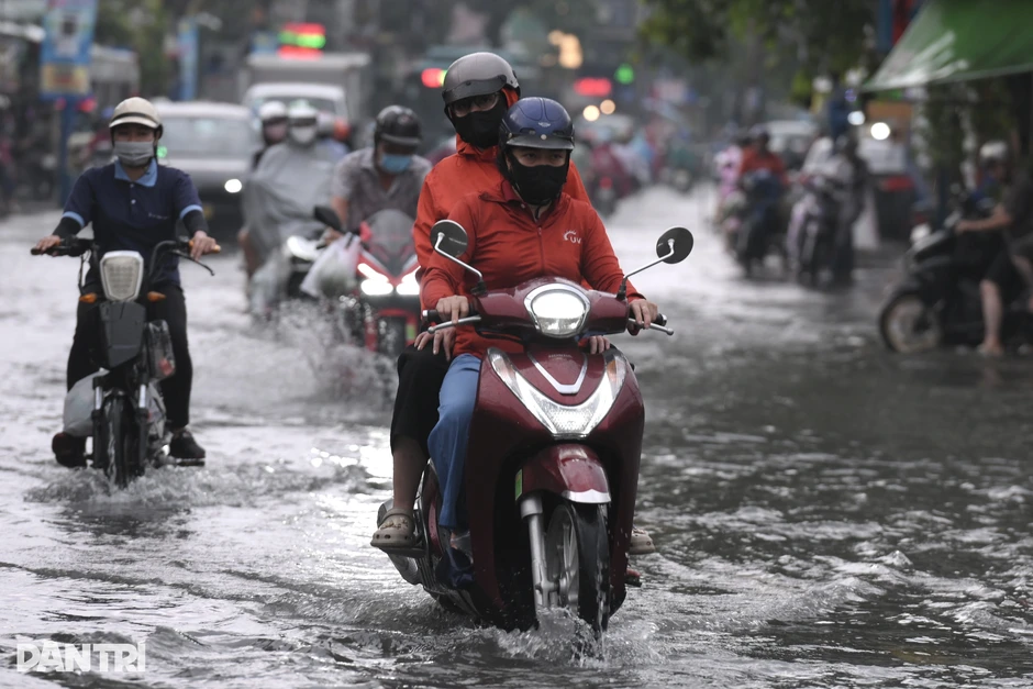 TPHCM và Nam Bộ tiếp tục mưa dông, có nơi mưa to TPHCM và Nam Bộ tiếp tục mưa dông, có nơi mưa to