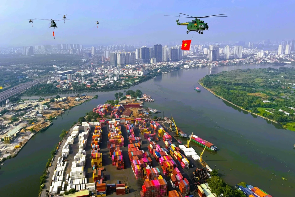 TP.HCM vươn mình ra biển rộng TP.HCM vươn mình ra biển rộng