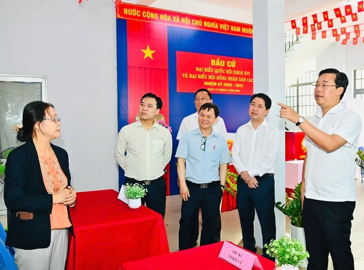 TP.HCM yêu cầu vận động cử tri đi bầu sớm, bầu đủ, tránh bầu thay TP.HCM yêu cầu vận động cử tri đi bầu sớm, bầu đủ, tránh bầu thay