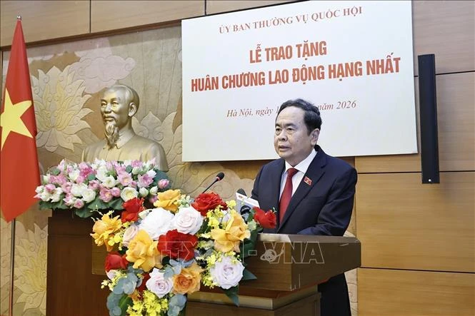 Trao tặng Huân chương Lao động hạng Nhất cho Phó Chủ tịch Quốc hội Nguyễn Doãn Anh Trao tặng Huân chương Lao động hạng Nhất cho Phó Chủ tịch Quốc hội Nguyễn Doãn Anh