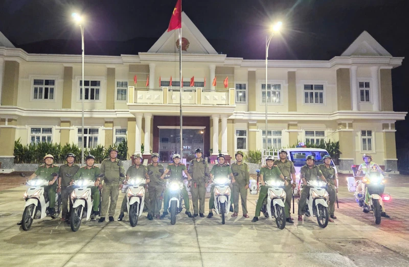 Trên 1,8 triệu cử tri tỉnh địa đầu cực Nam Tổ quốc sẵn sàng cho ngày hội non sông Trên 1,8 triệu cử tri tỉnh địa đầu cực Nam Tổ quốc sẵn sàng cho ngày hội non sông