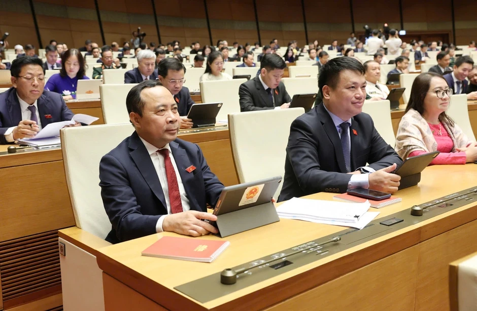 Trình Quốc hội cơ chế bảo vệ cán bộ 'dám nghĩ, dám làm' Trình Quốc hội cơ chế bảo vệ cán bộ 'dám nghĩ, dám làm'