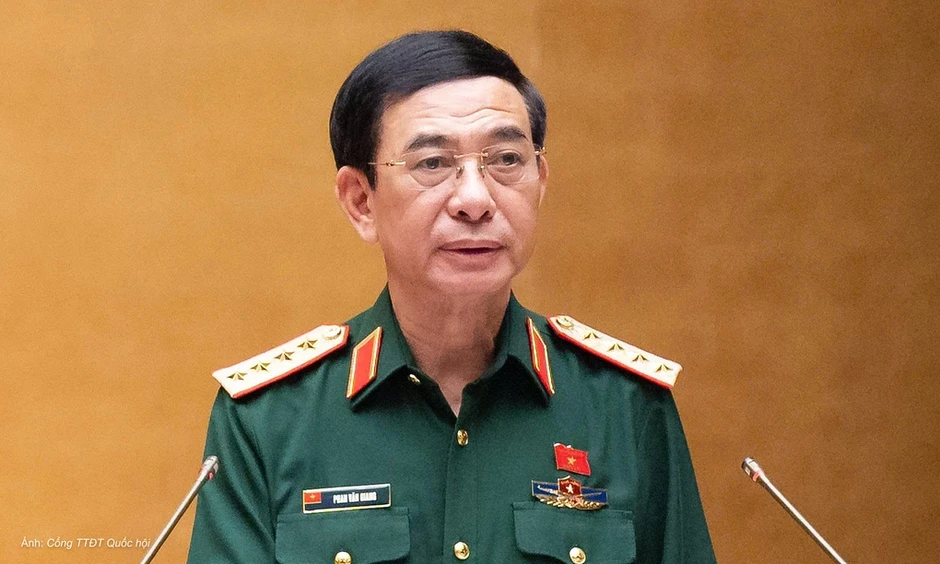 Trình sửa 9 luật quốc phòng, bổ sung hành vi trốn nghĩa vụ quân sự Trình sửa 9 luật quốc phòng, bổ sung hành vi trốn nghĩa vụ quân sự