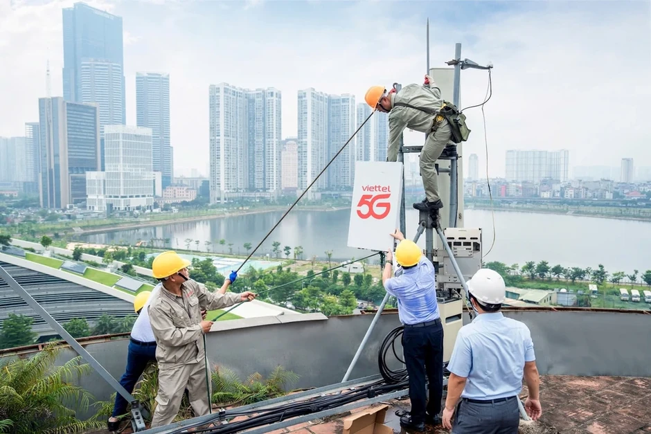 Trực ứng cứu thông tin 24/24 giờ phục vụ bầu cử và phòng chống thiên tai Trực ứng cứu thông tin 24/24 giờ phục vụ bầu cử và phòng chống thiên tai