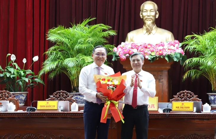 Trưởng ban quản lý khu chế xuất và công nghiệp làm Phó chủ tịch UBND TP Cần Thơ Trưởng ban quản lý khu chế xuất và công nghiệp làm Phó chủ tịch UBND TP Cần Thơ
