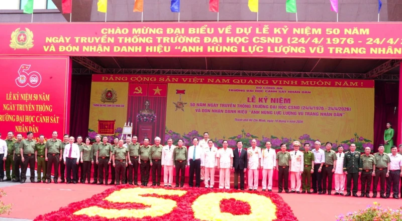 Trường Đại học CSND kỷ niệm 50 năm thành lập và đón nhận danh hiệu Anh hùng LLVTND