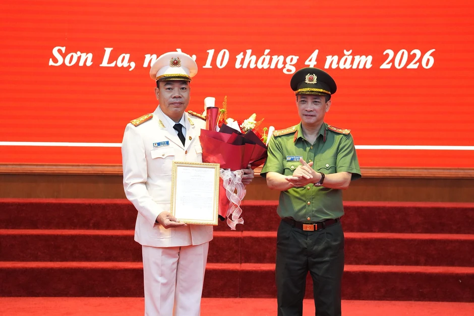 Trưởng phòng Cục C01 giữ chức Phó Giám đốc Công an Sơn La Trưởng phòng Cục C01 giữ chức Phó Giám đốc Công an Sơn La