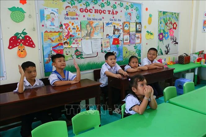 Trường Sa - sức sống nơi tiền tiêu Tổ quốc - Bài cuối: Điểm tựa nơi đầu sóng Trường Sa - sức sống nơi tiền tiêu Tổ quốc - Bài cuối: Điểm tựa nơi đầu sóng