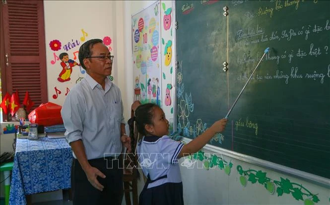 Trường Sa - sức sống nơi tiền tiêu Tổ quốc - Bài cuối: Điểm tựa nơi đầu sóng Trường Sa - sức sống nơi tiền tiêu Tổ quốc - Bài cuối: Điểm tựa nơi đầu sóng