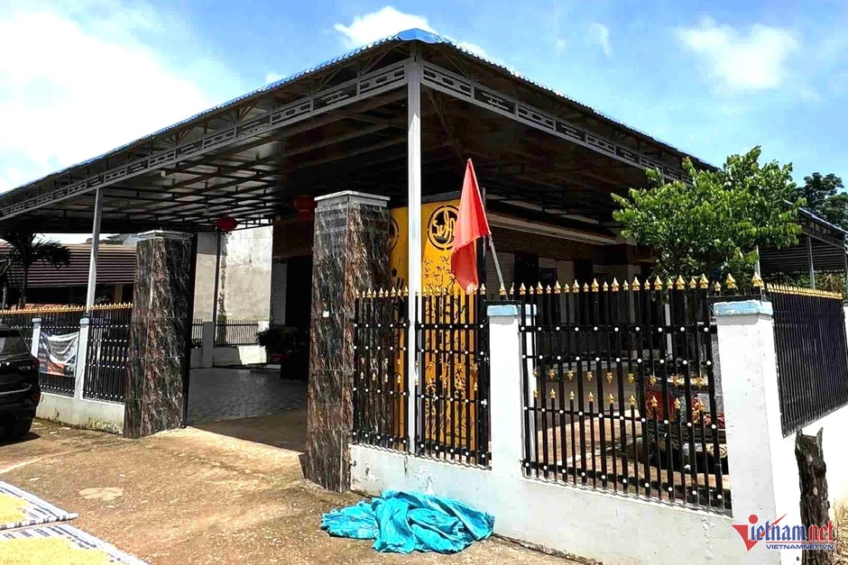 Trưởng thôn người Thái thu 2 tỷ đồng/năm nhờ trồng lúa và nuôi bò Trưởng thôn người Thái thu 2 tỷ đồng/năm nhờ trồng lúa và nuôi bò