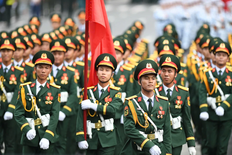 Từ 1.7, lương sĩ quan quân đội có thể tăng đến gần 2 triệu đồng Từ 1.7, lương sĩ quan quân đội có thể tăng đến gần 2 triệu đồng