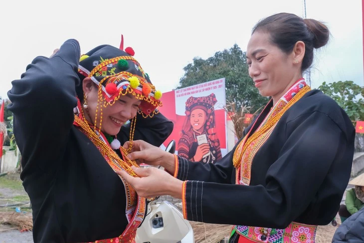 Từ bản người Dao Tây Yên Tử: Cử tri mong chọn người có tâm, lo cho vùng cao Từ bản người Dao Tây Yên Tử: Cử tri mong chọn người có tâm, lo cho vùng cao