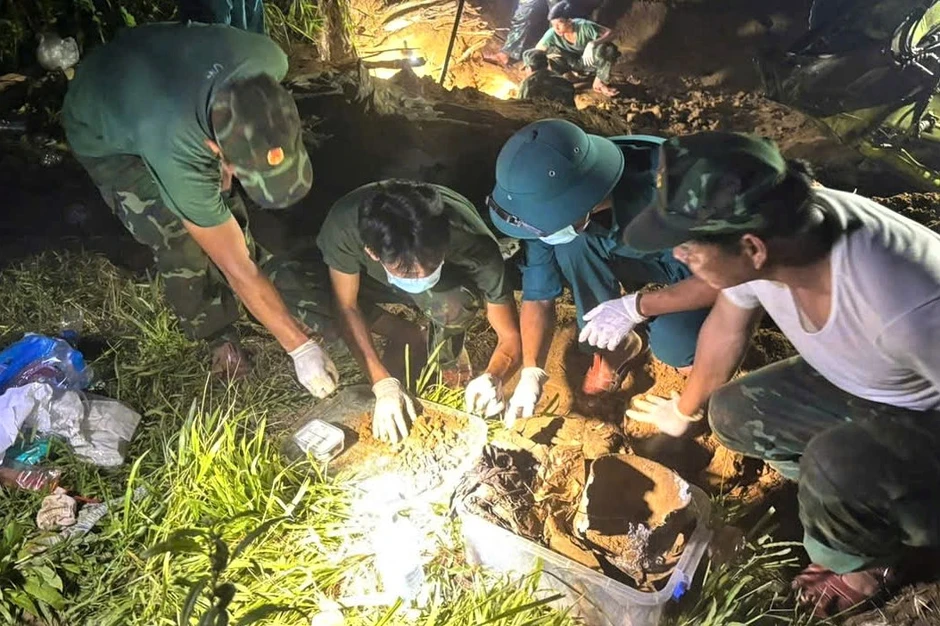 Từ ký ức người em trai hé lộ dấu tích mộ liệt sĩ sau gần 60 năm Từ ký ức người em trai hé lộ dấu tích mộ liệt sĩ sau gần 60 năm