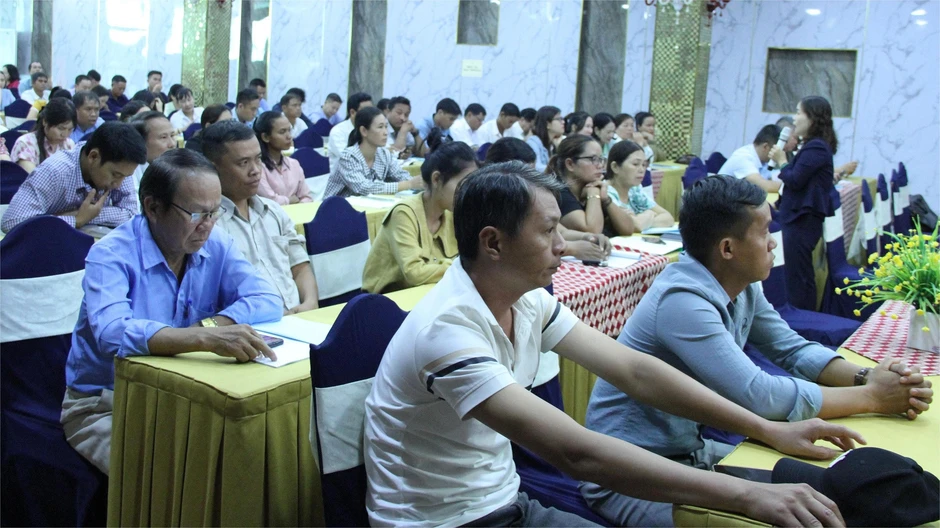 Từ những cuộc hôn nhân tuổi 14 đến buôn làng 'nói không' với tảo hôn Từ những cuộc hôn nhân tuổi 14 đến buôn làng 'nói không' với tảo hôn
