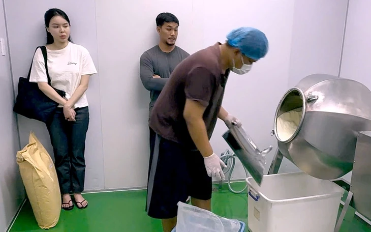 Từ thuốc giả, sữa giả đến chất cấm trong thực phẩm chức năng: Lỗ hổng ở đâu?