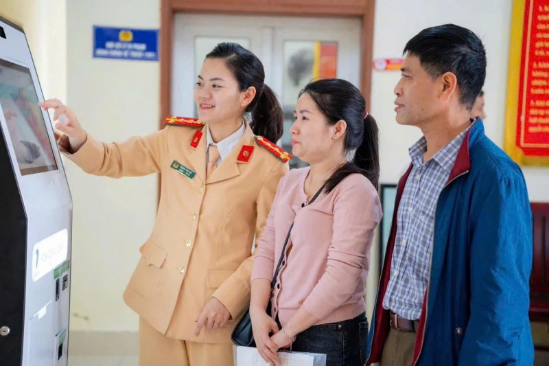 Tuổi trẻ Công an Nghệ An xung kích, sáng tạo, lập công, vì bình yên cuộc sống Tuổi trẻ Công an Nghệ An xung kích, sáng tạo, lập công, vì bình yên cuộc sống