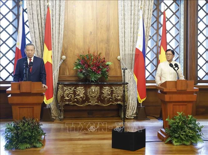 Tuyên bố chung về quan hệ Đối tác Chiến lược tăng cường giữa CH Philippines và CHXHCN Việt Nam Tuyên bố chung về quan hệ Đối tác Chiến lược tăng cường giữa CH Philippines và CHXHCN Việt Nam
