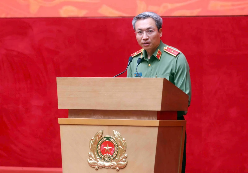 Tuyên dương 80 tập thể, cá nhân điển hình tiên tiến lực lượng Tham mưu Công an nhân dân Tuyên dương 80 tập thể, cá nhân điển hình tiên tiến lực lượng Tham mưu Công an nhân dân