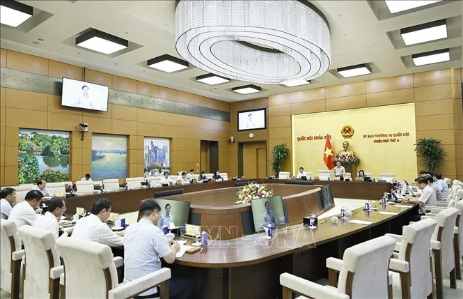 UBTV Quốc hội cho ý kiến về dự án Bộ luật Tố tụng hình sự (sửa đổi) UBTV Quốc hội cho ý kiến về dự án Bộ luật Tố tụng hình sự (sửa đổi)