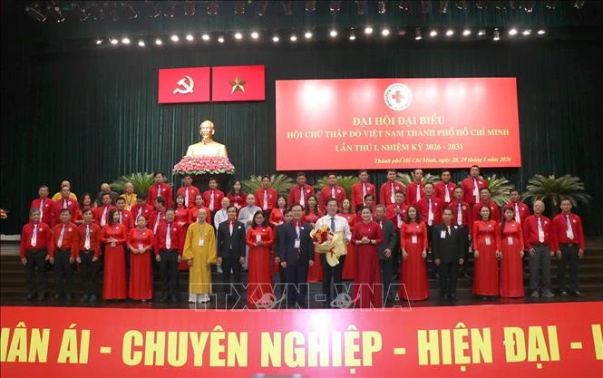 Ứng dụng công nghệ số và xây dựng hệ sinh thái nhân đạo số