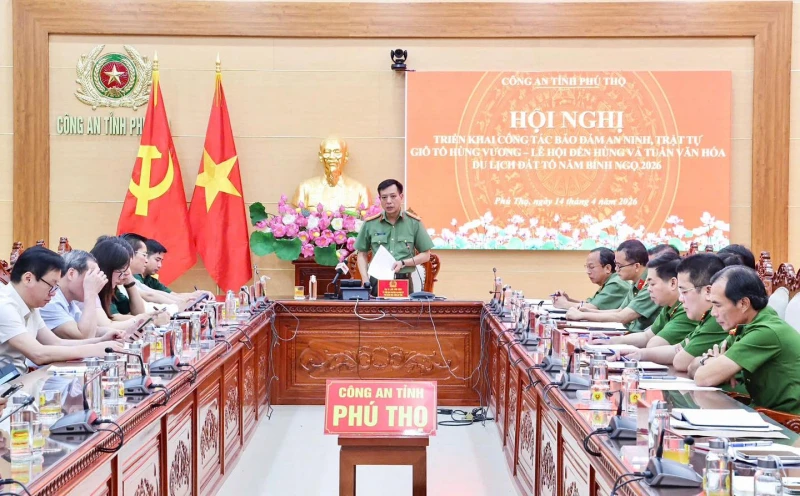 Ứng dụng công nghệ trong công tác đảm bảo an ninh, an toàn Lễ hội Đền Hùng Ứng dụng công nghệ trong công tác đảm bảo an ninh, an toàn Lễ hội Đền Hùng