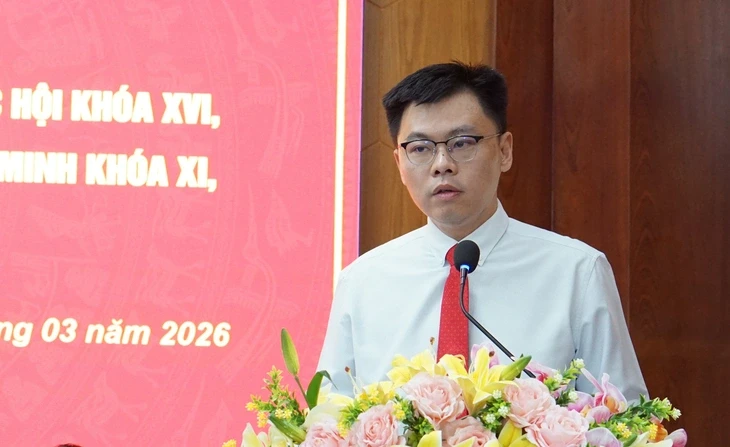 Ứng viên ĐBQH đơn vị bầu cử số 8 cam kết đóng góp các mô hình phát triển mới cho TP.HCM Ứng viên ĐBQH đơn vị bầu cử số 8 cam kết đóng góp các mô hình phát triển mới cho TP.HCM
