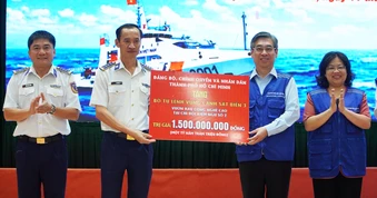 Ủy ban MTTQ Việt Nam TPHCM ký kết chương trình phối hợp với Bộ Tư lệnh Vùng Cảnh sát biển 3