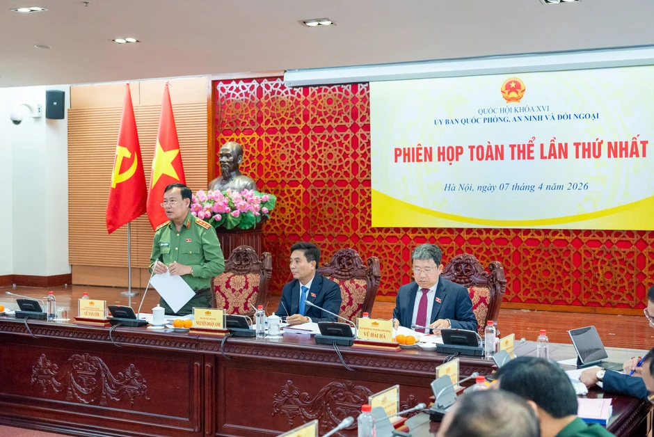 Uỷ ban Quốc phòng, An ninh và Đối ngoại của Quốc hội họp phiên toàn thể lần thứ nhất Uỷ ban Quốc phòng, An ninh và Đối ngoại của Quốc hội họp phiên toàn thể lần thứ nhất