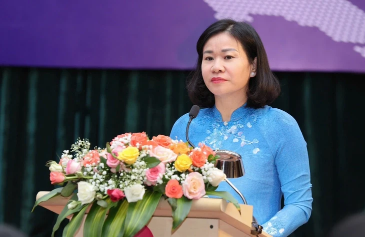 Ủy viên Trung ương Đảng Nguyễn Thị Tuyến làm Phó bí thư Đảng ủy Chính phủ Ủy viên Trung ương Đảng Nguyễn Thị Tuyến làm Phó bí thư Đảng ủy Chính phủ