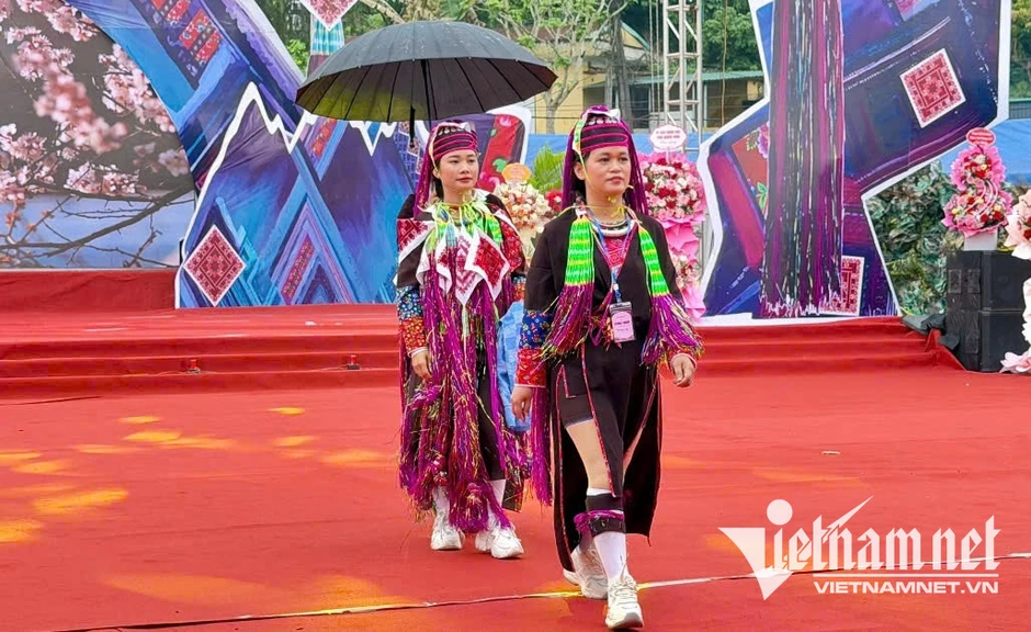 Về Quảng Ninh dự lễ hội “Sóng Mun” Về Quảng Ninh dự lễ hội “Sóng Mun”
