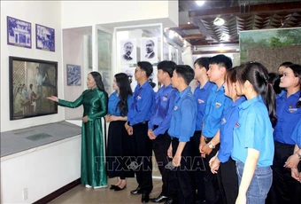 Về trường Dục Thanh nhớ Bác