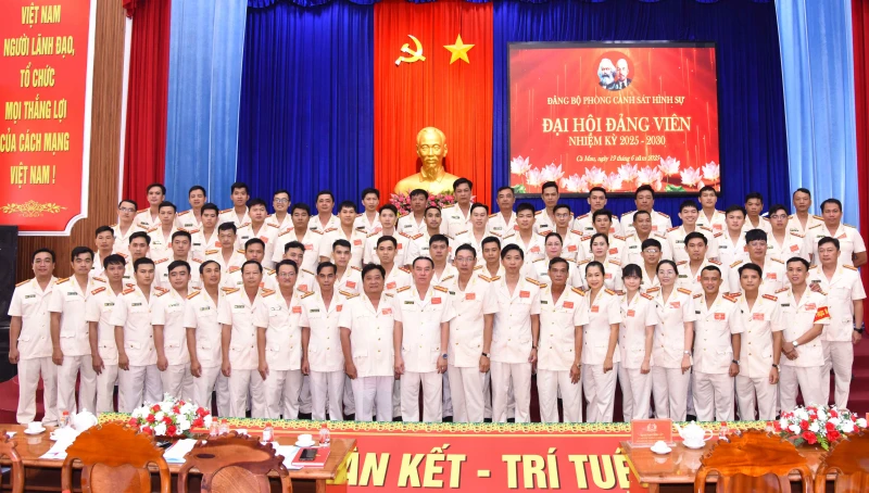 Vì cuộc sống bình yên nơi địa đầu cực Nam Tổ quốc Vì cuộc sống bình yên nơi địa đầu cực Nam Tổ quốc