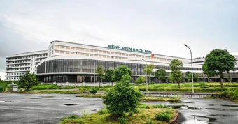 Vì sao cơ sở 2 Bệnh viện Bạch Mai và Việt Đức khai trương xong vẫn 'đứng im'?