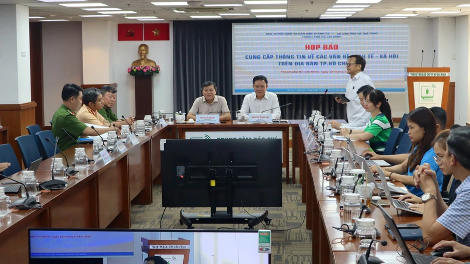 Vì sao fanpage Phòng, chống ma túy Công an TP.HCM bất ngờ hút hàng triệu lượt xem? Vì sao fanpage Phòng, chống ma túy Công an TP.HCM bất ngờ hút hàng triệu lượt xem?