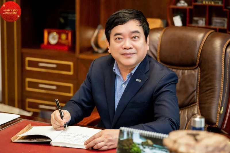 Việt Nam đang bước vào một giai đoạn phát triển mới, nhanh hơn, xanh hơn và bền vững hơn Việt Nam đang bước vào một giai đoạn phát triển mới, nhanh hơn, xanh hơn và bền vững hơn