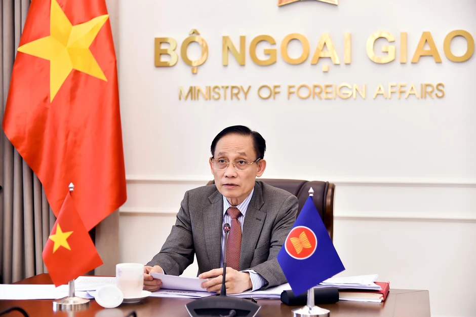 Việt Nam đề nghị các nước ASEAN ưu tiên nguồn cung dầu mỏ, khí đốt cho nhau Việt Nam đề nghị các nước ASEAN ưu tiên nguồn cung dầu mỏ, khí đốt cho nhau