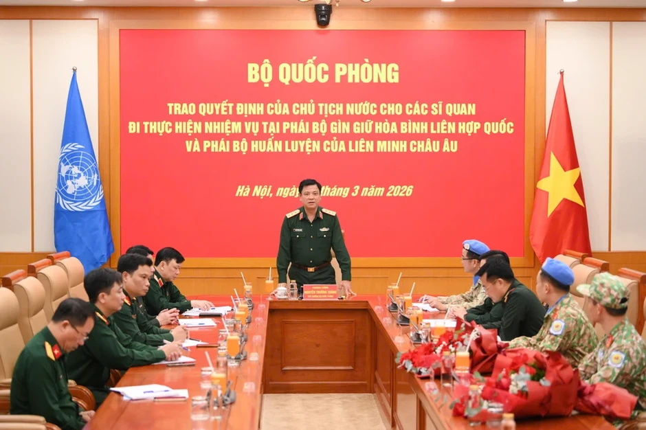 Việt Nam lần đầu đảm nhiệm vị trí sĩ quan tác chiến quân sự hỗn hợp tại Abyei Việt Nam lần đầu đảm nhiệm vị trí sĩ quan tác chiến quân sự hỗn hợp tại Abyei